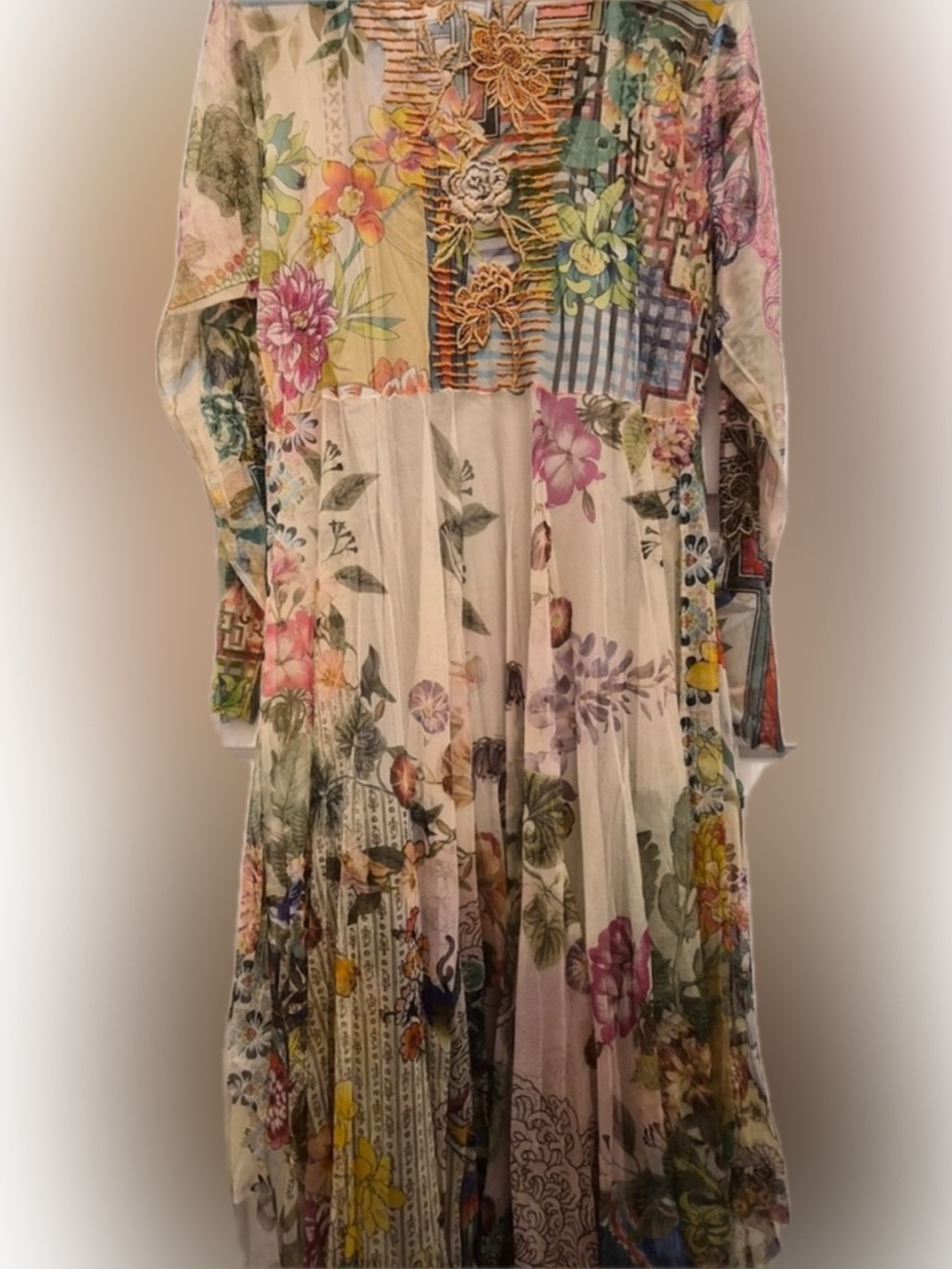 Johnny Was STUNNING Floral Multicolor Long Sleeve MIDI Dress - Cream Base - Picture 4 of 11